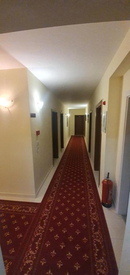 Diamond Hotel 프리모르스코 외부 사진